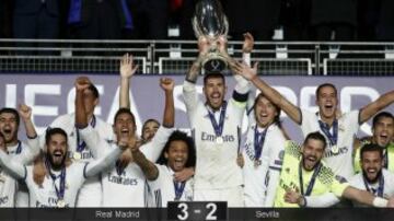 Supercopa de Europa: El 9 de agosto en Lerkendal Stadion de Noruega se jugó la edición 41 del torneo que enfrenta a los campeones de la Champions League y Europa League. Real Madrid se llevó el trofeo al vencer 3-2 a Sevilla.