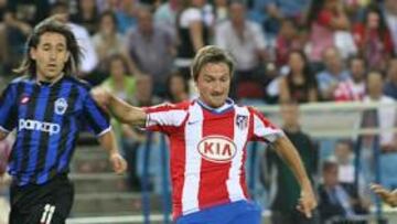 <b>A OTRA COSA.</b> Lo amplio del resultado permite al Atlético aparcar temporalmente la UEFA y centrarse en el torneo doméstico.