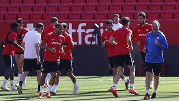 02/05/19 ENTRENAMIENTO DEL SEVILLA GRUPO CAPARROS