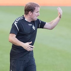 Jagoba Arrasate: "Tenemos que igualar la intensidad del Eibar"