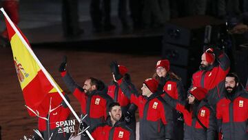 Imagen del equipo espa&ntilde;ol durante la ceremonia inaugural de los Juegos Ol&iacute;mpicos de Invierno de Pyeongchang 2022.