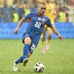 Por fin llega el gran Lobotka