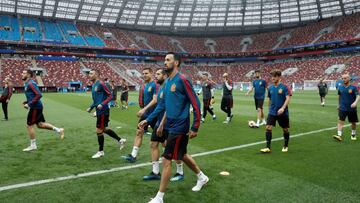 Los jugadores de la Selecci&oacute;n, en el estadio Luzhniki, donde se enfrentar&aacute;n a Rusia.