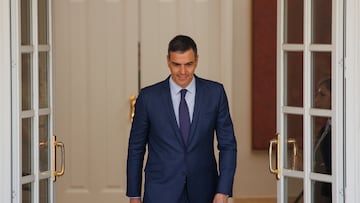 El presidente del Gobierno, Pedro Sánchez, en el Complejo de la Moncloa, a 15 de abril de 2024, en Madrid (España). Luis Montenegro fue nombrado primer ministro portugués el pasado 2 de abril, y esta es su primera salida al exterior desde su toma de posesión. Pedro Sánchez ya le trasladó sus mejores deseos en esta nueva etapa y los dos han coincidido en la importancia de la alianza ibérica entre España y Portugal.
15 ABRIL 2024;PRESIDENTE;REUNIÓN;RECEPCIÓN;MONCLOA;
Alejandro Martínez Vélez / Europa Press
15/04/2024