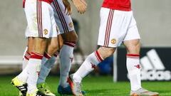 Rooney se luce y Manchester está de regreso en Champions