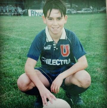 La primera etapa en la U la vivió desde pequeño, en juveniles. Siempre destacó como uno de los mejores de su generación