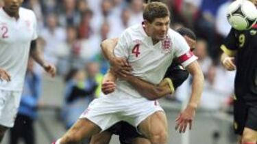 Gerrard, capitán del Liverpool y de Inglaterra, tiene un espina clavada en el Mundial.