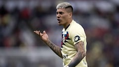 Castillo: "La recuperación ha sido lenta, con suerte puedo mover la rodilla"