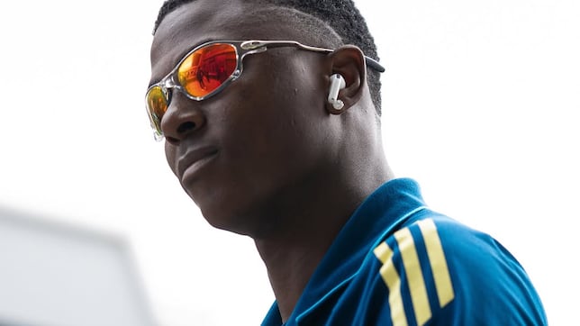 Cruzeiro, en máxima alerta con Néiser Villarreal por su situación en Millonarios