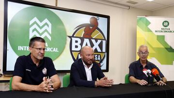 Pedro Martíne junto al presidente del Baxi Manresa, Josep Sáez