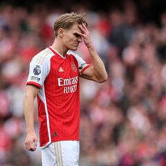 Ødegaard injury worse than feared: how long will the Arsenal player be out for and which games will he miss?