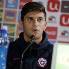 "A la UC le nominaron jugadores e igual seguimos punteros"