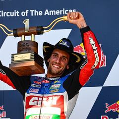 Álex Rins viaja a Japón