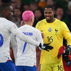 Magistral Maignan, gris Mbappé