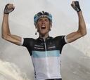 Andy Schleck se exhibe y Alberto Contador se hunde