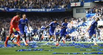 Thibaut Courtois, John Terry, Eden Hazard, Willian y Branislav Ivanovic.