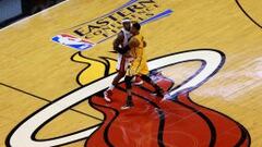 LeBrona James y Paul George, en plena batalla durante las pasada final del Este.