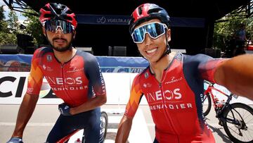 Egan Bernal antes de una competencia con Ineos Grenadiers.