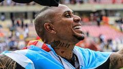 Arley se queda en La Victoria