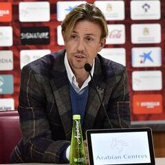 Guti habla claro tras la derrota: "No se gana con el escudo ni diciéndole a la afición que venga"