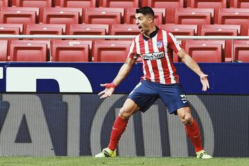 Atlético de Madrid 1-0 Real Madrid | Marcos Llorente ganó a Nacho en la pugna en el mediocampo, se fue en velocidad hacia el área y le filtró un balón perfecto al uruguayo que batió a Courtois con un disparo cruzado.