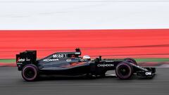 Alonso: nuevo motor, mínima mejora en Silverstone