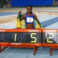 Genzebe Dibaba pulveriza en Sabadell el récord de 2.000