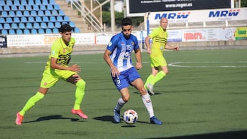 Marc Medina decidió el partido con un doblete