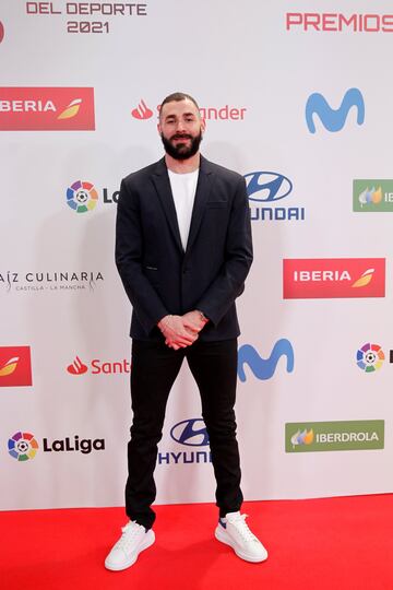 Premio AS del Deporte. El futbolista francés fue galardonado por su gran año en el Real Madrid y en la Selección de Francia donde consiguió el título de la UEFA Nations League.