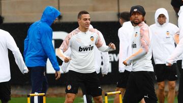 Rodrigo y Coquelin entrenan y están aptos para viajar a Lille