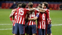 Los futbolistas del Atl&eacute;tico celebran un gol.