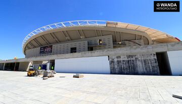 Obras en el Wanda Metropolitano: la cubierta ya est¨¢ terminada