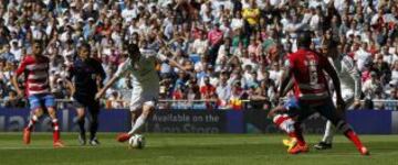 James Rodríguez en la jugada del 2-0 de Cristiano Ronaldo.