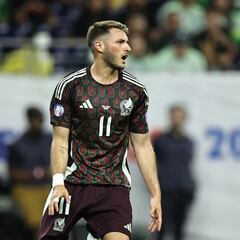 Lo nunca hecho por Santiago Giménez