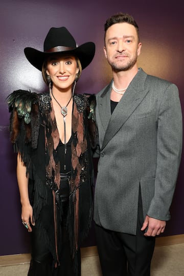 Lainey Wilson y Justin Timberlake durante los premios iHeartRadio Music Awards 2024 celebrados en el Dolby Theatre de Los Ángeles.