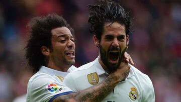 Marcelo e Isco, que han abandonado las filas del Real Madrid, celebran un gol ante el Sporting de Gijón.
