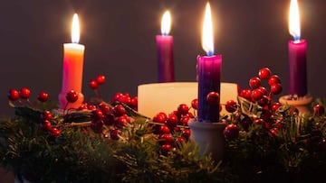 El encendido de la Corona de Adviento inicia el domingo 31 de noviembre y finaliza el 21 de diciembre del 2025 con motivo de la llegada de Jesús.