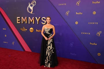 Reese Witherspoon durante la alfombra roja de los premios Emmys 2024 celebrados en el teatro Peacock de Los Ángeles.