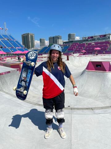 Hoy, a eso de las 20:00 horas, "Jose" será la primera skater chilena en competir en unos Juegos Olímpicos. La deportista está auspiciada por Toyota.