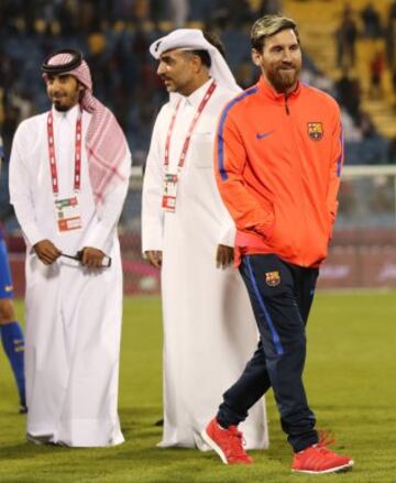 





Goals from Luiz Suarez, Lionel Messi and Neymar helped Barcelona beat Saudi champions Al-Ahli 5-3 in a thrilling friendly in Doha. The superstar trio all scored by the 17th minute, helping the Spanish giants to stroll into an early three-goal lead. 