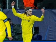 Bodo (Norway), 11/03/2026.- Bodø/Glimt's Kasper Hogh reacts during the UEFA Champions League Round of 16 1st leg match between Bodo/Glimt and Sporting CP at Aspmyra Stadium, Bodo, Norway, 11 March 2026. (Liga de Campeones, Noruega) EFE/EPA/Fredrik Varfjell NORWAY OUT