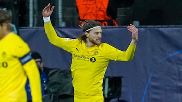 Bodø/Glimt continued their dream run in the Champions Leauge with a 3-0 home win to take one step closer to a historic quarterfinal appearance.