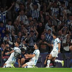 Aprobados y suspensos de la Real: Brais participó en los cuatro goles