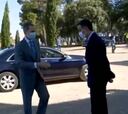 El descuido del Rey Felipe VI al verse con Pedro Sánchez