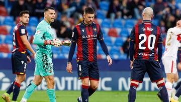 17/12/23 PARTIDO SEGUNDA DIVISION
 LEVANTE UD - SD HUESCA
ANDRES Y DE LA FUENTE