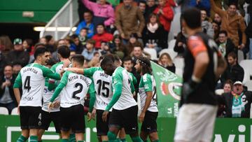 06/12/19 PARTIDO DE SEGUNDA DIVISION RACING DE SANTANDER - FUENLABRADA ALEGRIA PIÑA