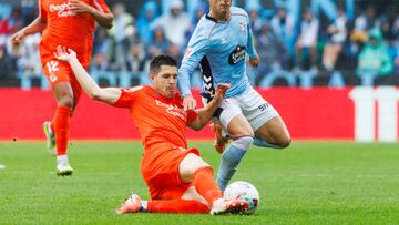 Igor Zubeldia vio amarilla en Balaídos.