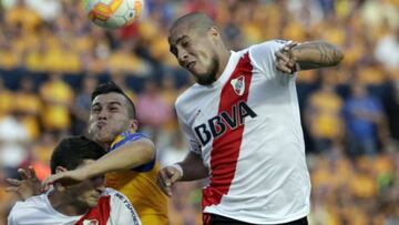 Maidana, fuera; entran Pinola y Scocco para la Libertadores