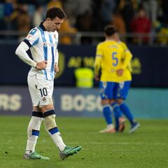 Oyarzabal sufre ahora una lesión en el bíceps