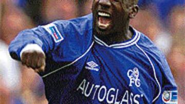 <b>GOLEADOR VETERANO</B>. Con Hasselbaink, Van Gaal ganaría remate y un nuevo paisano